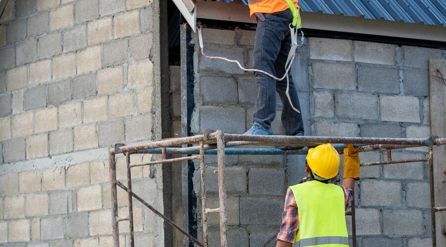 Expert flood damage restoration services in Peosta, IA